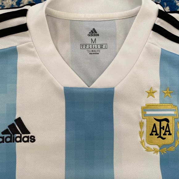 Argentina size Medium 🇦🇷 Soccer Football Futbol Jersey. World Cup - Picture 5 of 5